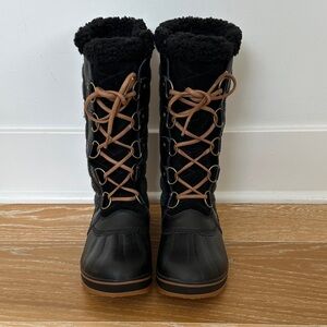 Sorel Tofino Black and Brown Waterproof Boots